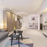 55 Cocoa Suites York, Free Parking Onsite